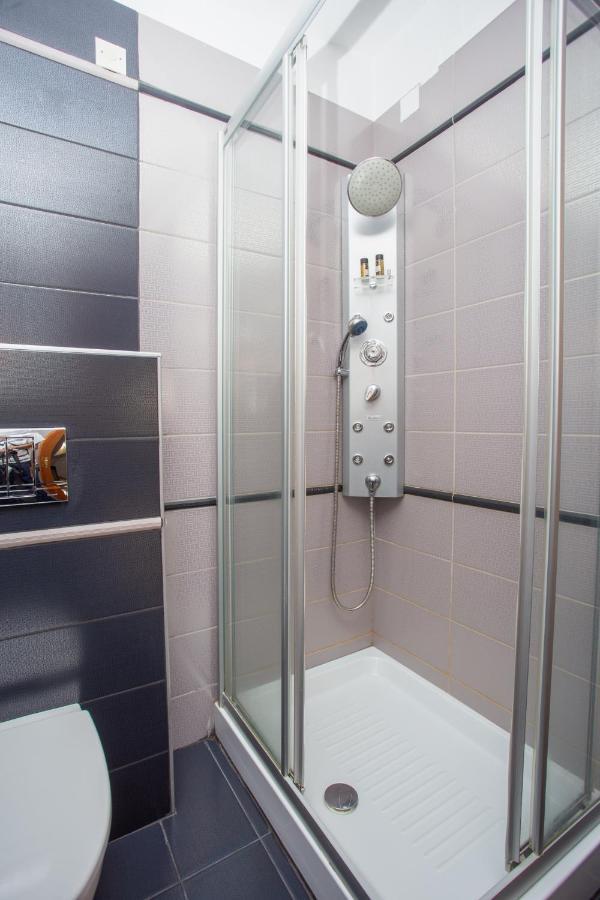 Hotel Adonis Мецово Екстер'єр фото