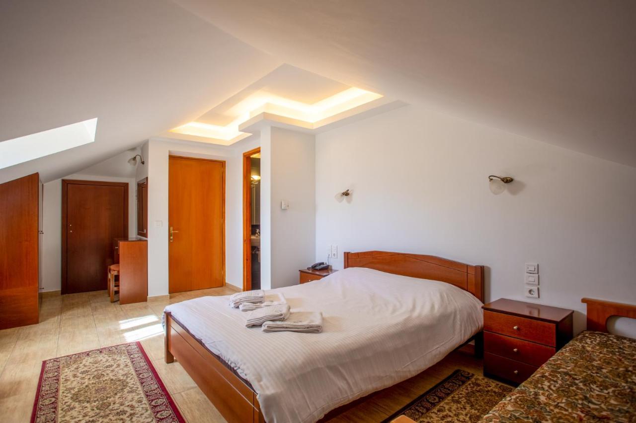 Hotel Adonis Мецово Екстер'єр фото